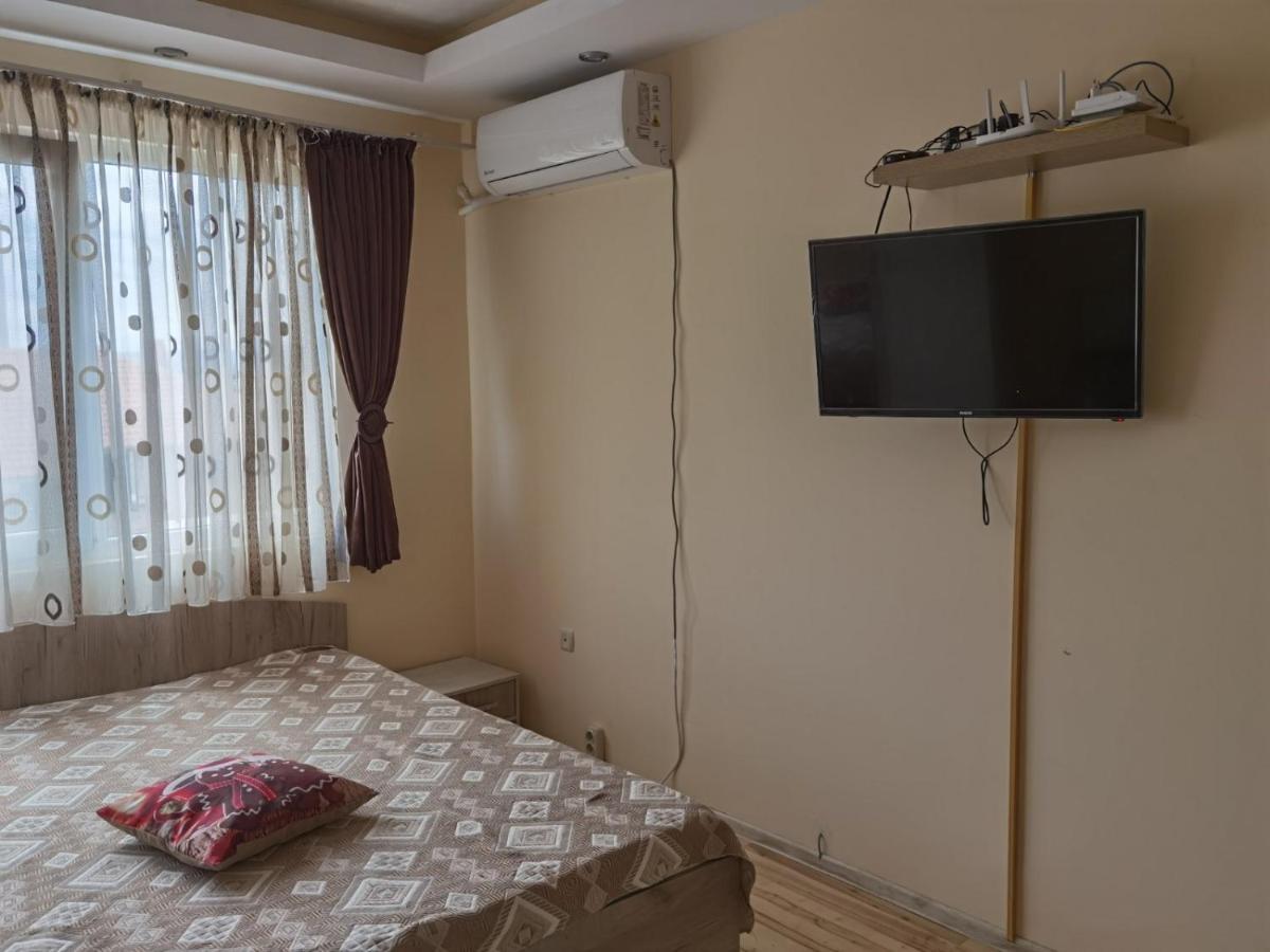 Апартамент Дани Apartament Dani Kazanlak Luaran gambar