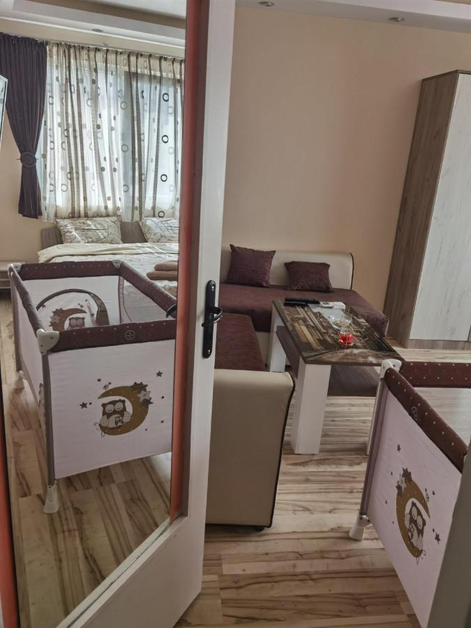 Апартамент Дани Apartament Dani Kazanlak Luaran gambar
